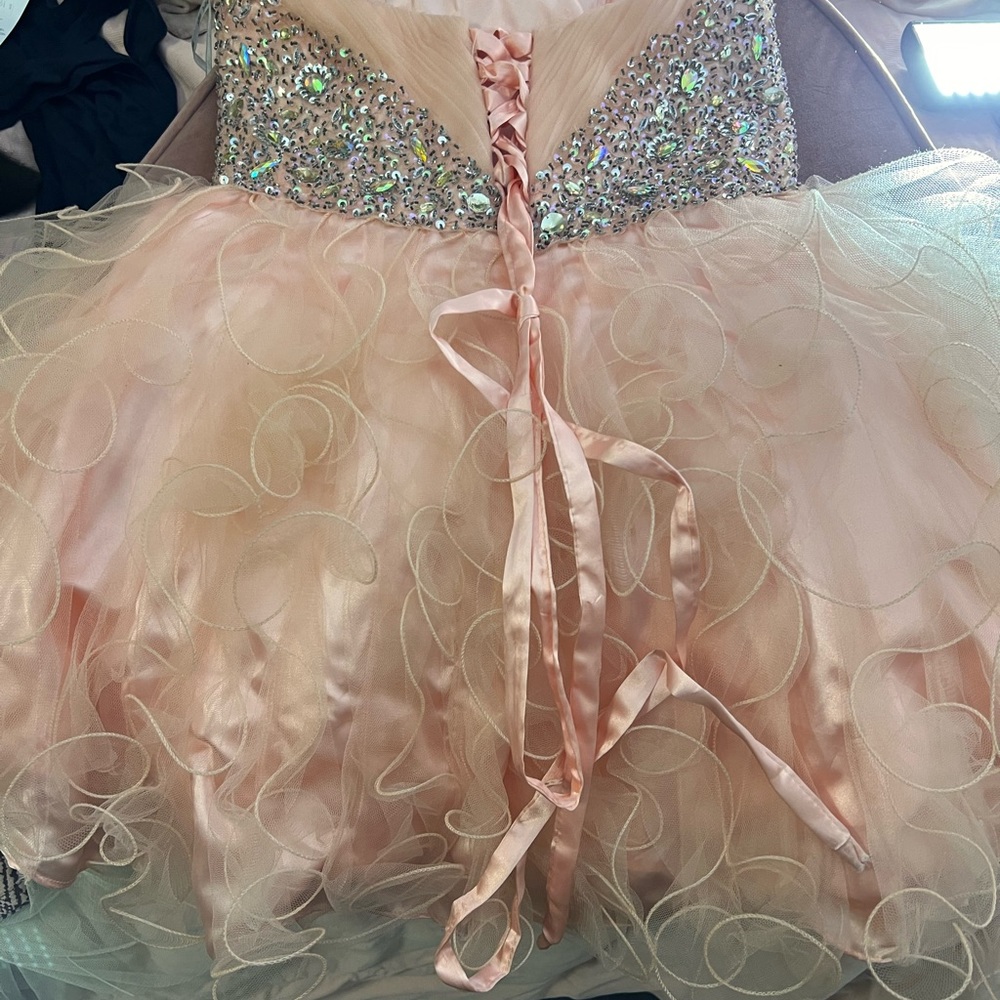 Dress - Picture 3 of 8